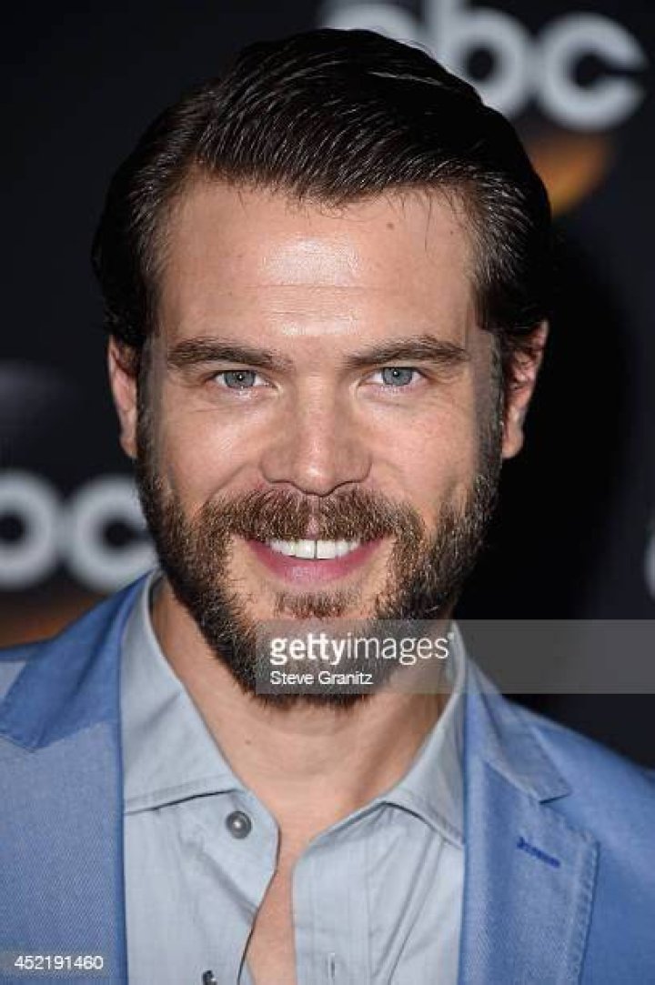 Actor Charlie Weber