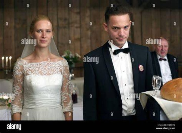 Agnieszka Zulewska with Itay Tiran in Demon