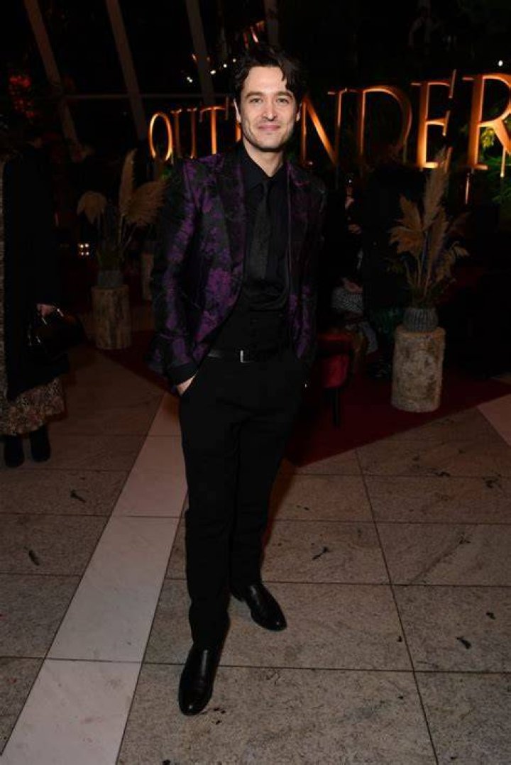 Alexander Vlahos Net Worth