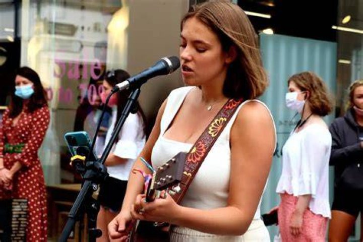 Allie Sherlock Biography