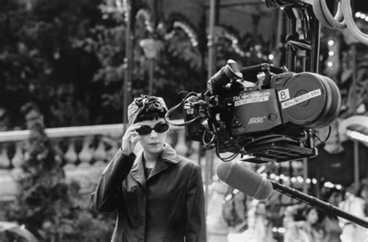 Amelie Child-Villiers behind the scenes