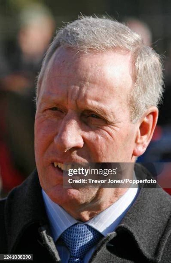 Andy Turnell cause of death, age, wife, children, net worth 1 Andy Turnell 1