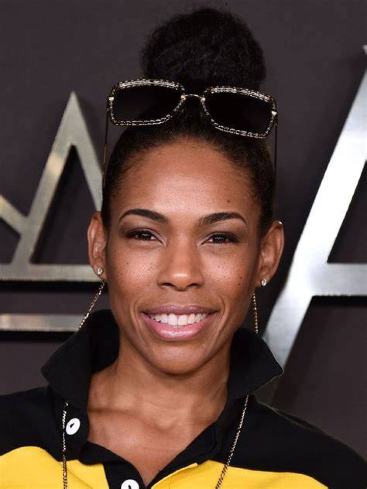 Angela Lewis