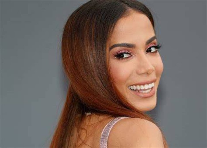 Anitta Body Measurements