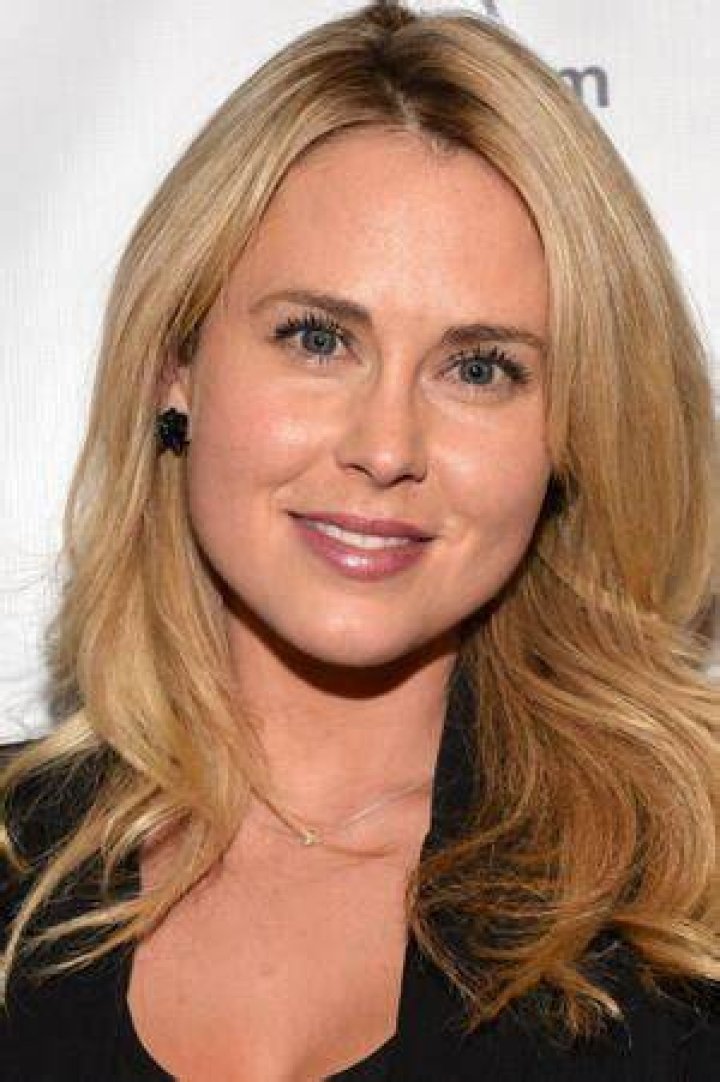 Anna Hutchison Biography