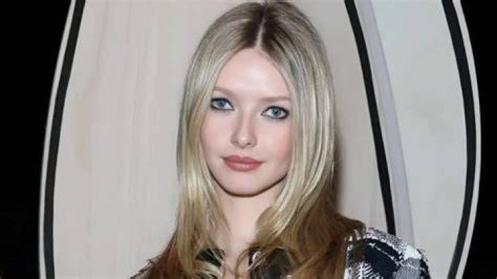 Apple Martin Biography