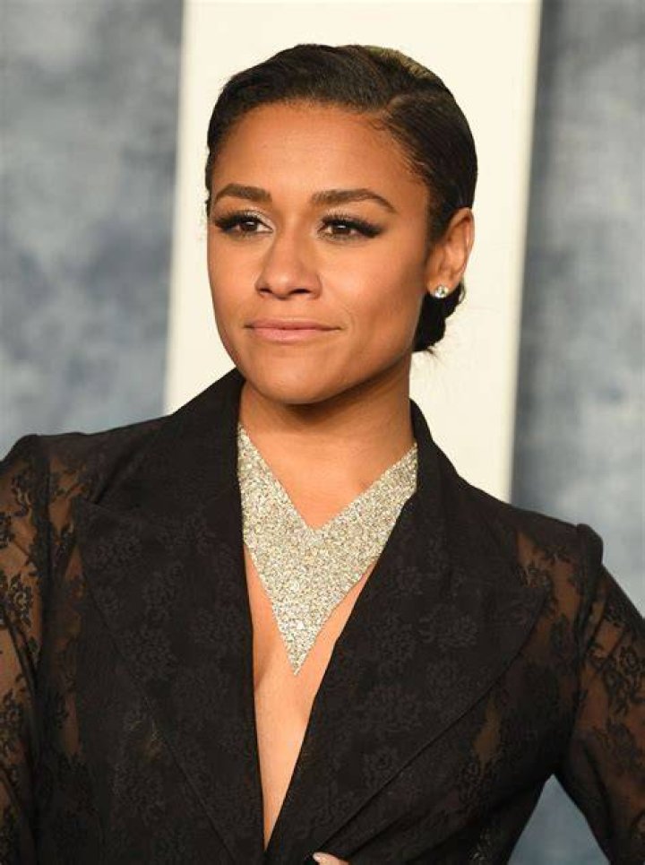 Is Ariana DeBose mother black? What is Ariana DeBose heritage? 1 Ariana DeBose