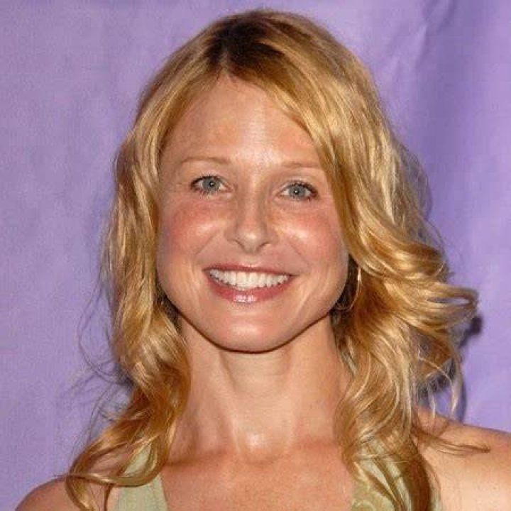 Arija Bareikis Net Worth
