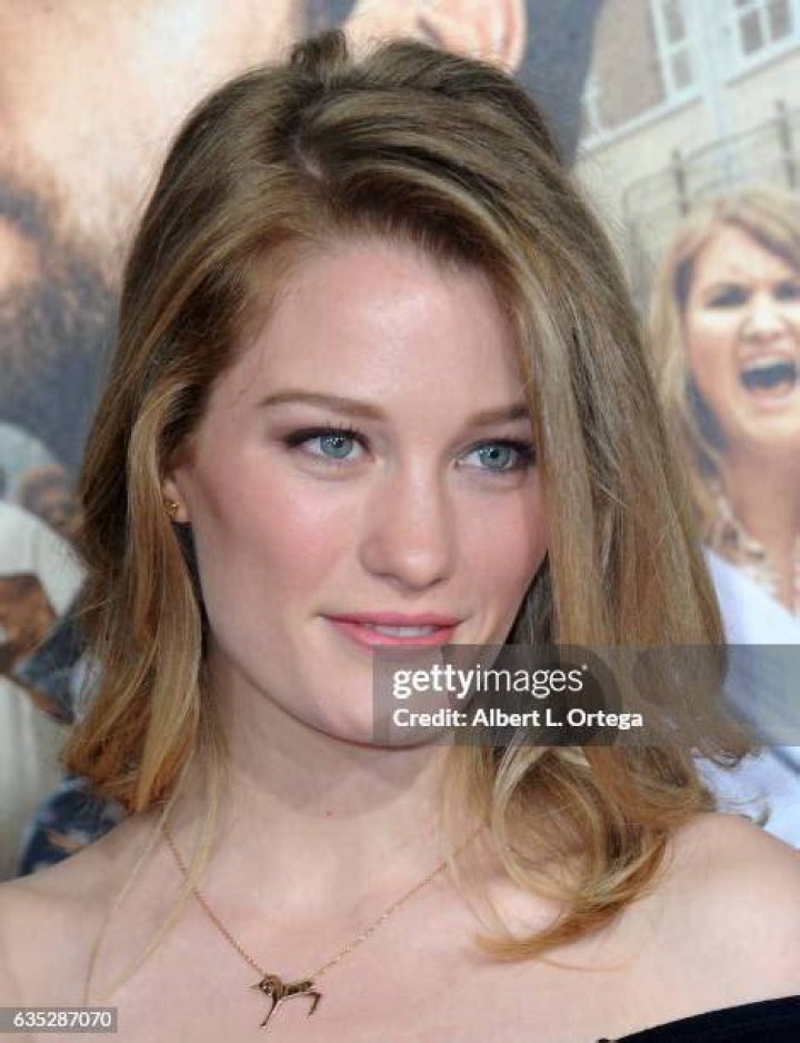 Ashley Hinshaw Ashley Hinshaw