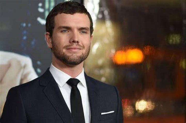 Austin Swift Biography