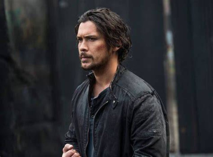 Bob Morley Net Worth