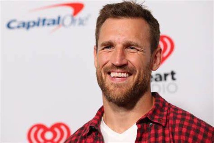 Brooks Laich Biography
