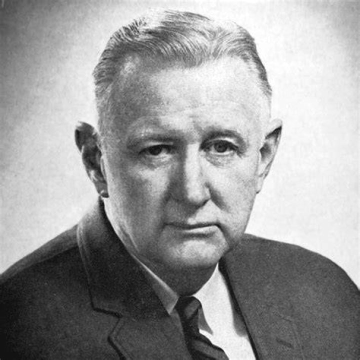 C. Vann Woodward C. Vann Woodward