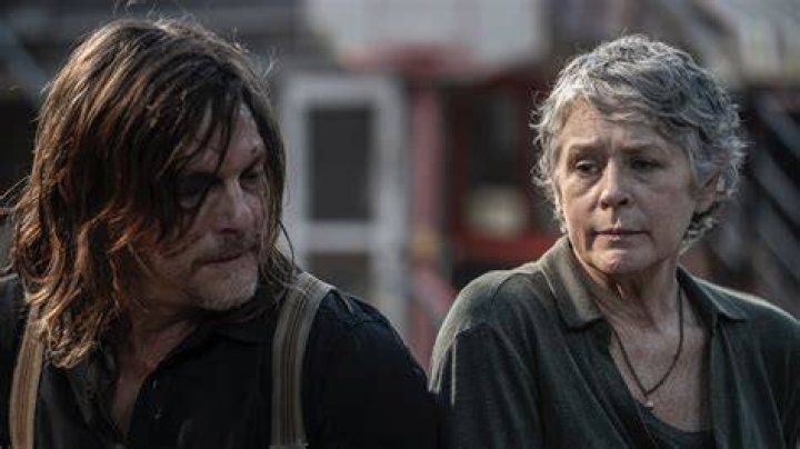 carol daryl dixon the walking dead