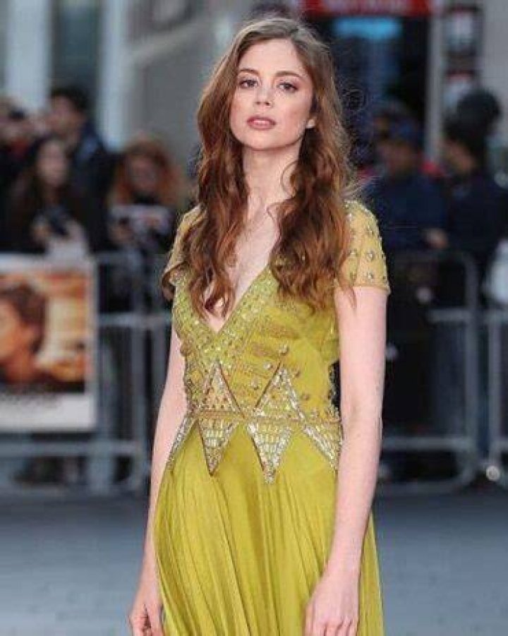 Charlotte Hope Height Weight Shoe Size