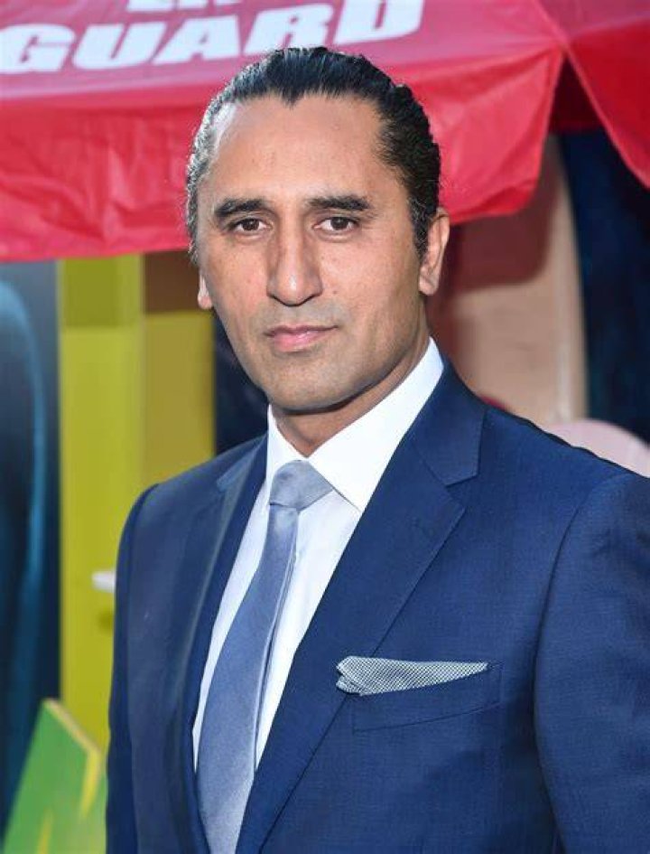 Cliff Curtis Net Worth