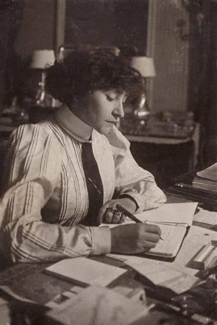 Colette Biography