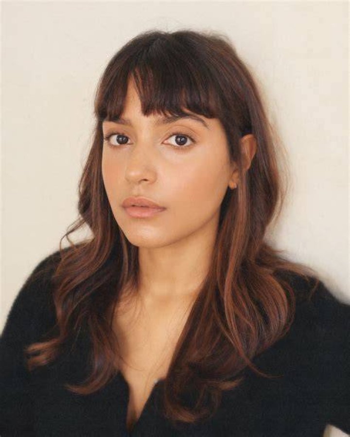 Coral Pena height is 5 feet 6 inches tall Coral Pena height is 5 feet 6 inches tall