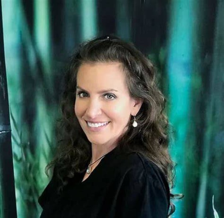 Dawn Scarzella, MD, Urology, Coral Springs, FL, Broward Health Coral Springs