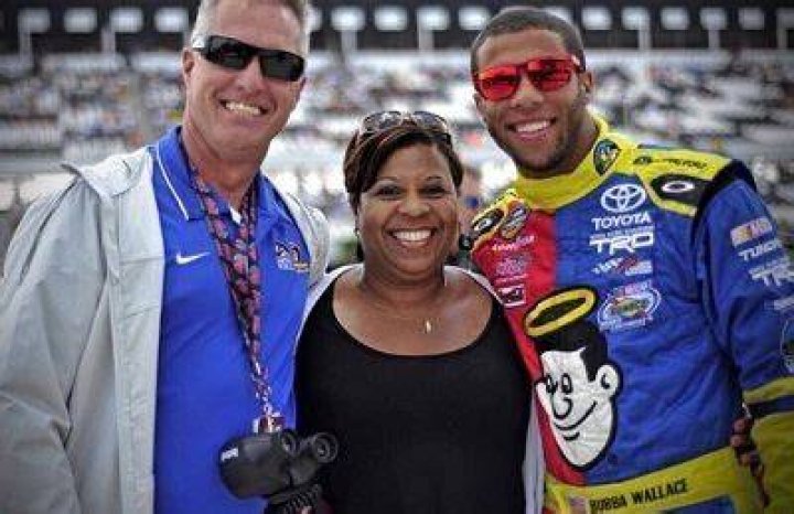 Desiree Wallace Husband Darrell Wallace-Sr. and Son Bubba Wallace Desiree Wallace Darrell Wallace-Sr. Husband Bubba Wallace Parents