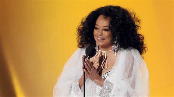 Ernestine Moten: Who was Diana Ross' mother? 1 Diana Ross h