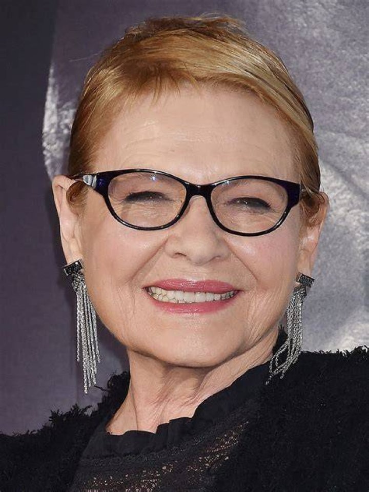 Dianne Wiest