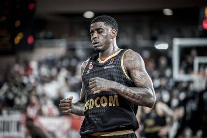 Dwayne Bacon with Niquee