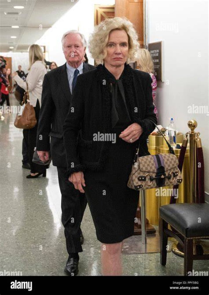 Martha Kavanaugh Wiki, age, height, husband, children, education, job, net worth 1 Everett Edward Kavanaugh Jr. and his wife
