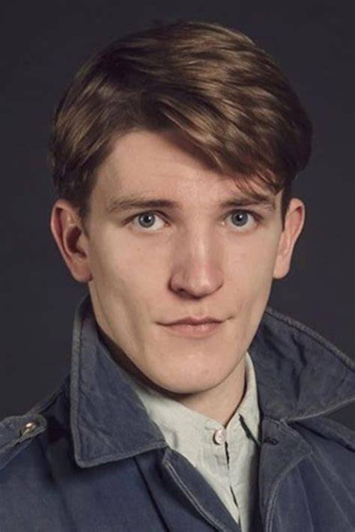 Ewan Mitchell Ewan Mitchell