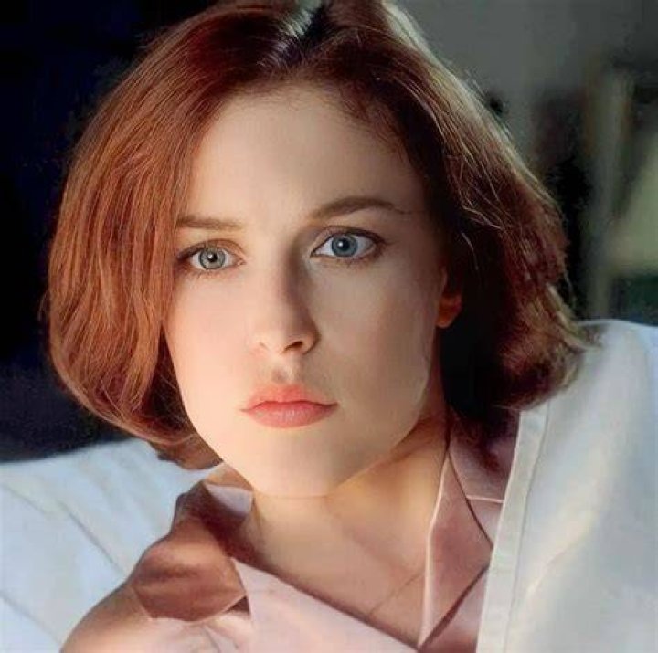 Gillian Anderson