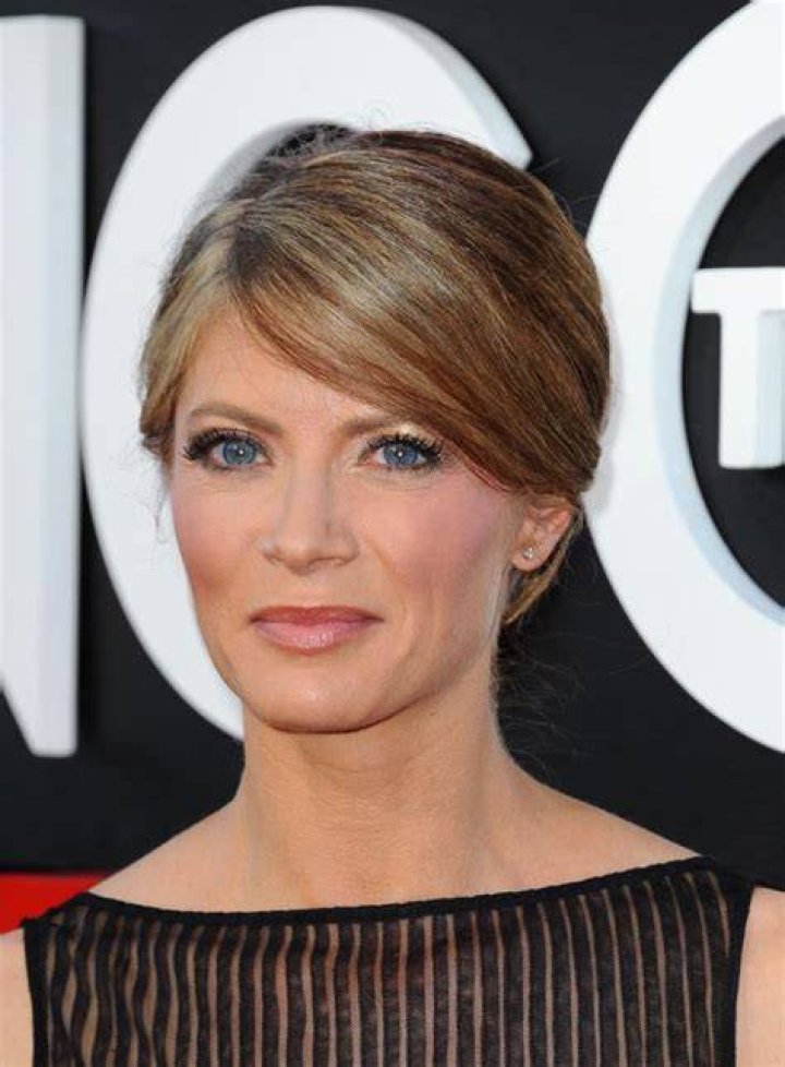 Gillian Vigman Bra Size, Age, Weight, Height, Measurements