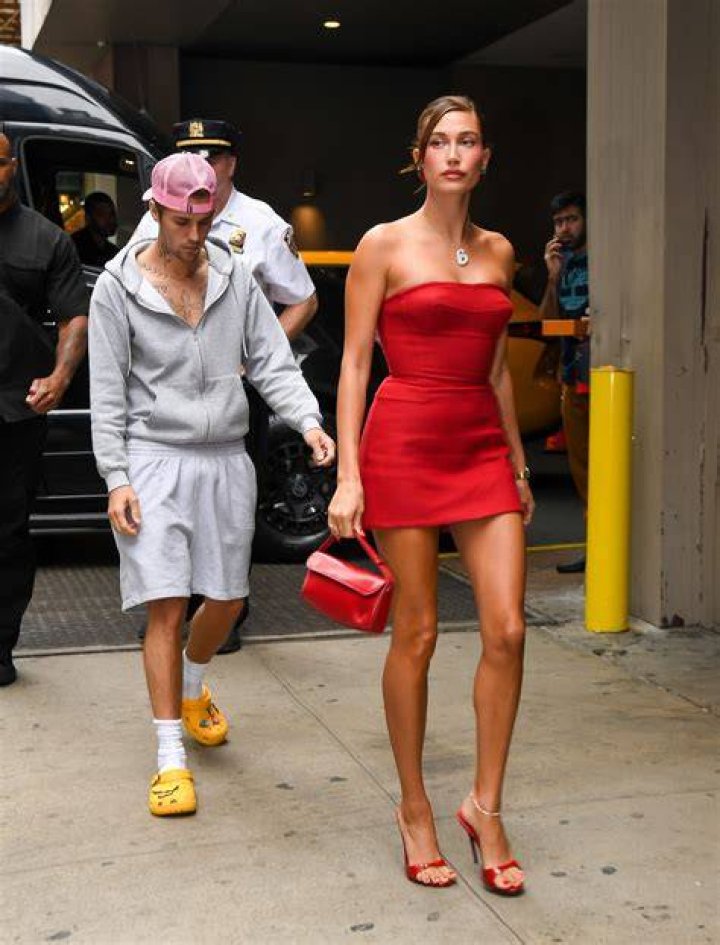 Are Hailey and Justin Bieber still together in 2022? 1 Hailey and Justin