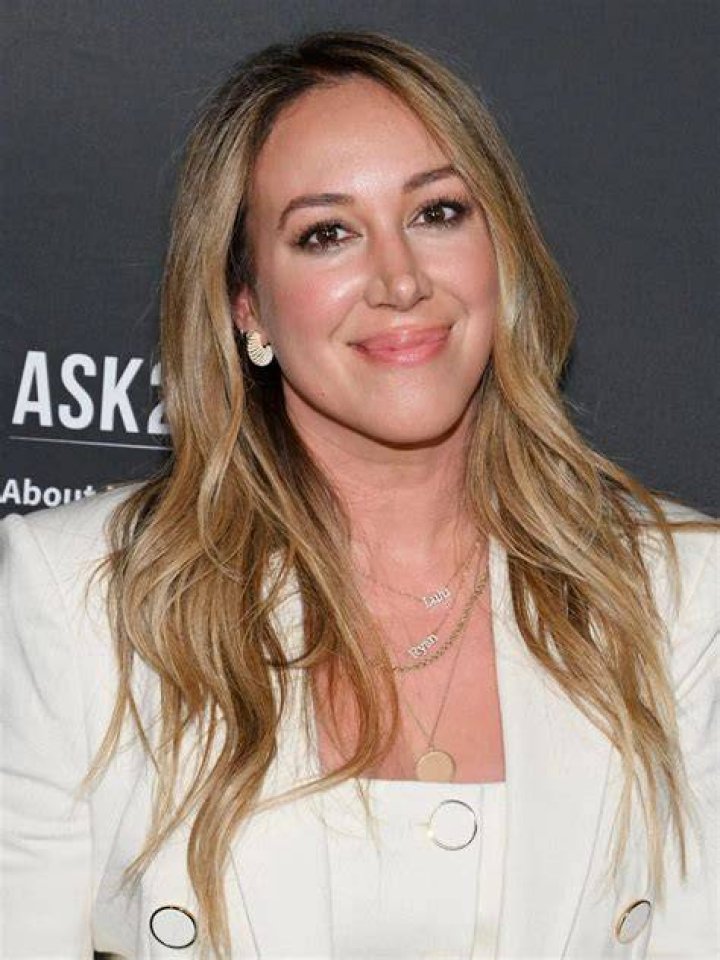Haylie Duff Bra Size, Age, Weight, Height, Measurements