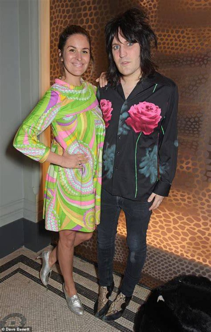 Is Noel Fielding married to a duck?