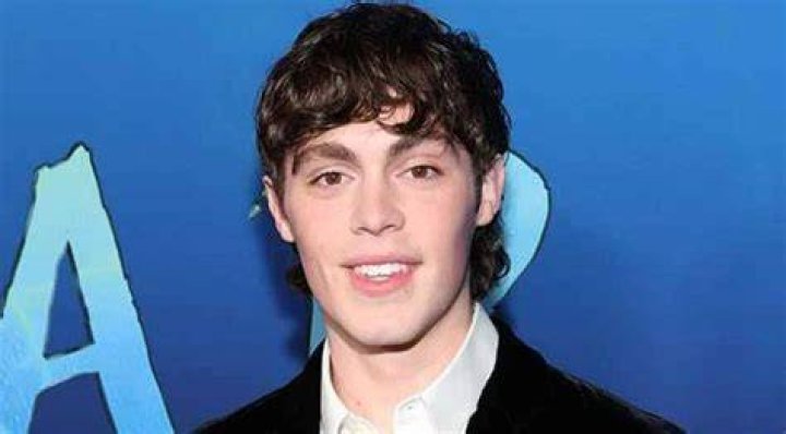 Jack Champion height and weight Jack Champion height and weight