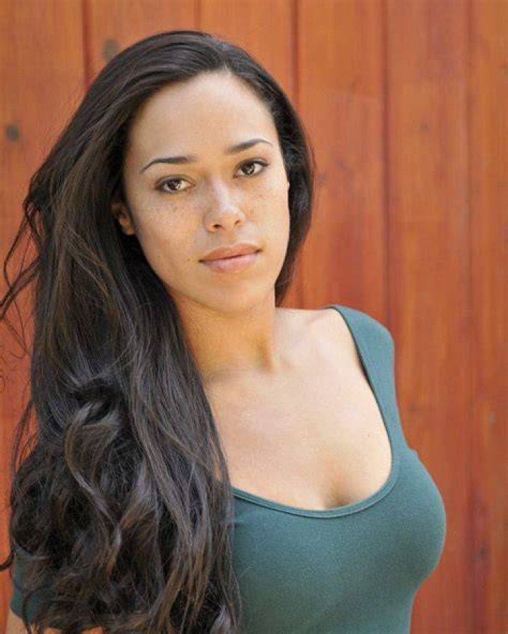 Jessica Camacho Bra Size, Age, Weight, Height, Measurements