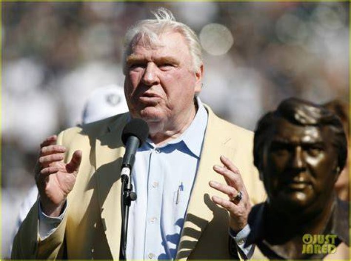 John Madden height: How tall was John Madden? 1 John Madden dead