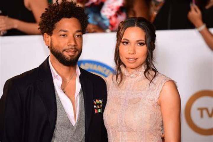 Jurnee Smollett height is 5 feet 6 inches tall