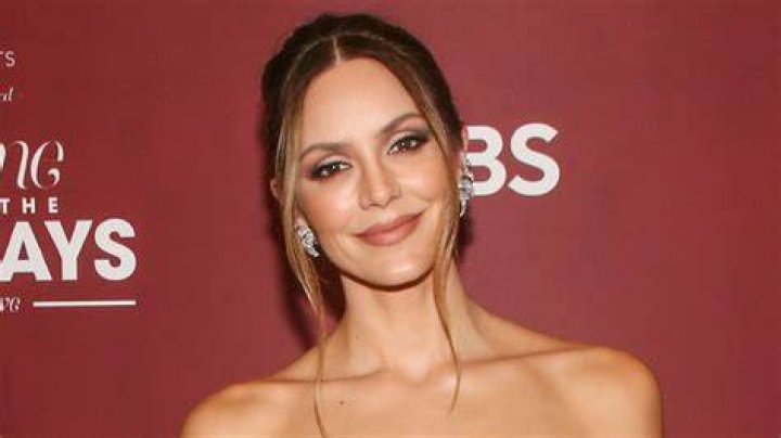 Katharine McPhee height: How tall is Katharine McPhee? 1 Katherine McPhee