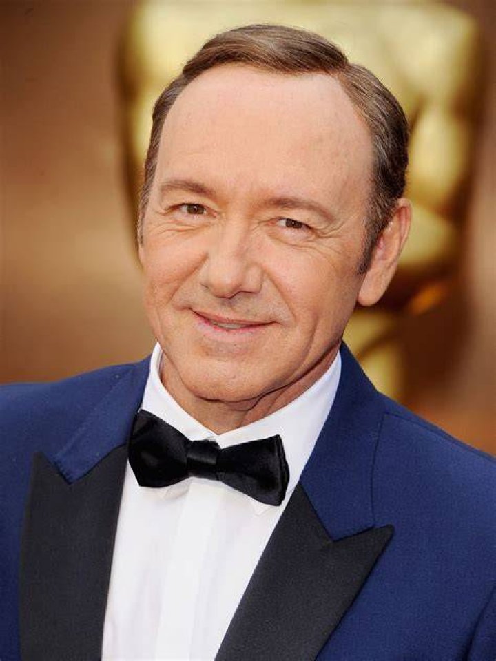 Kevin Spacey wife: Is Kevin Spacey married? 1 Kevin Spacey