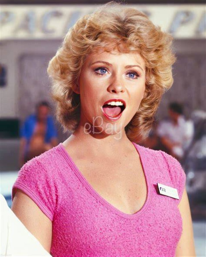 Lauren Tewes Lauren Tewes