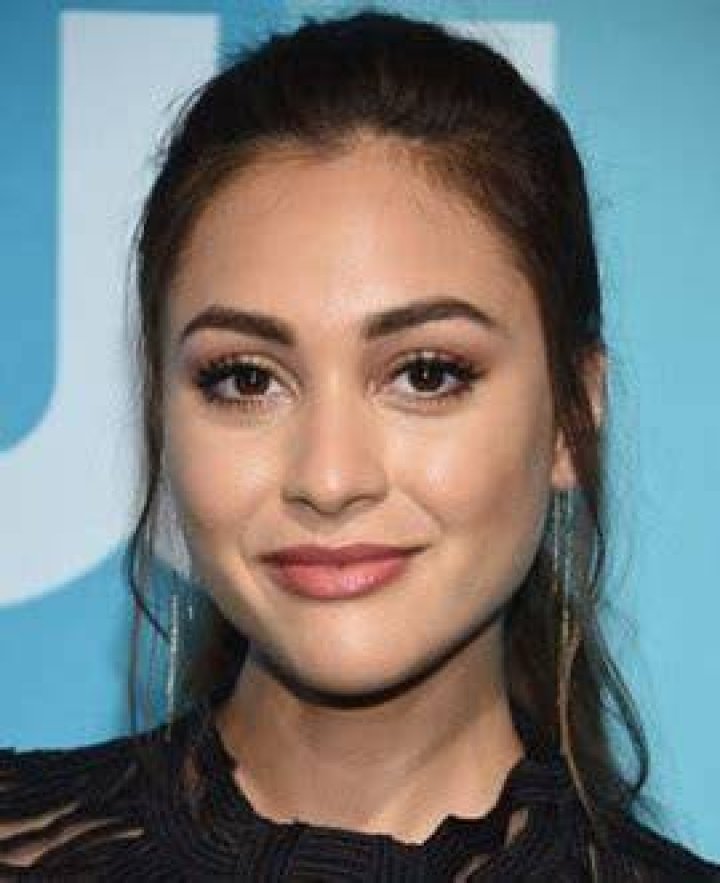 Lindsey Morgan Bra Size, Age, Weight, Height, Measurements