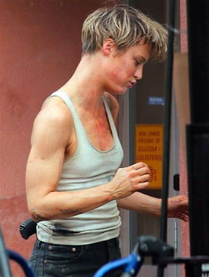 Mackenzie Davis Diet Plan