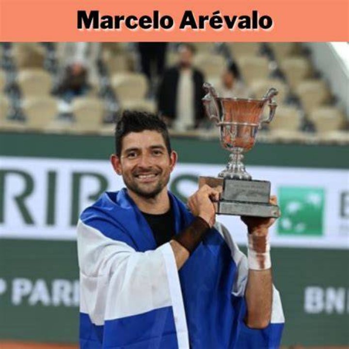 Marcelo Arévalo siblings: Meet brother Rafael Arévalo 1 Marcelo Arevalo