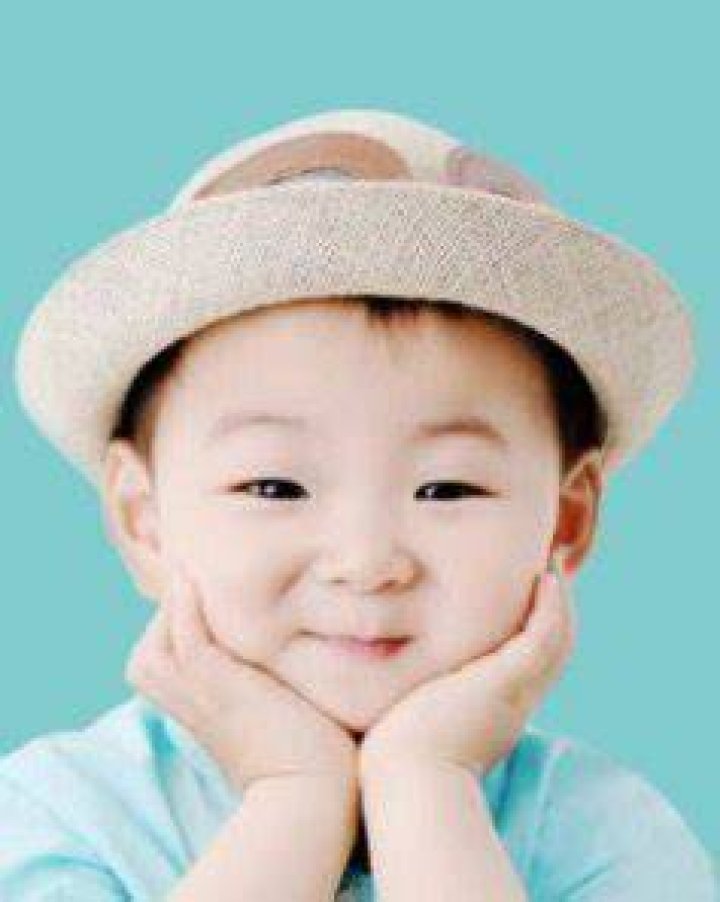 Min Guk Song