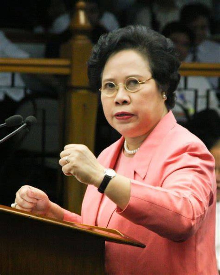 Miriam Defensor Santiago