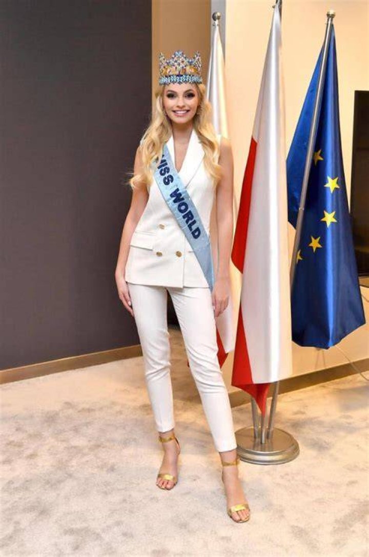 Miss World 2021 Winner Karolina Bielawska Miss World Karolina Bielawska