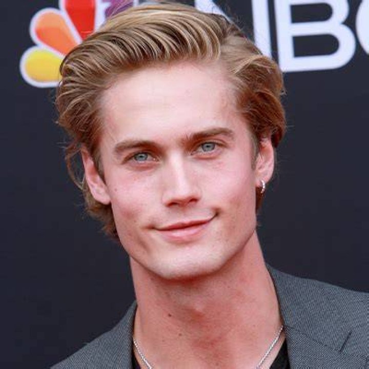 Neels Visser Ex-Girlfriend celebzbiography.com