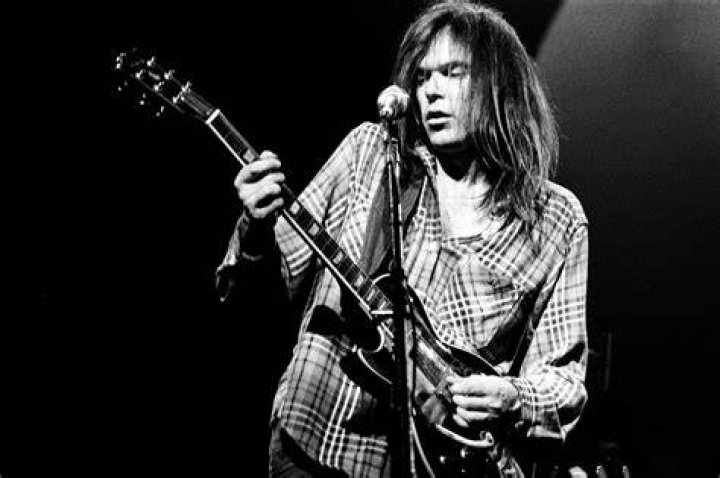 Meet all three wives of Neil Young: Daryl, Pegi, and Susan 1 Neil Young
