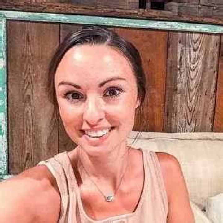 Nia Rader Biography
